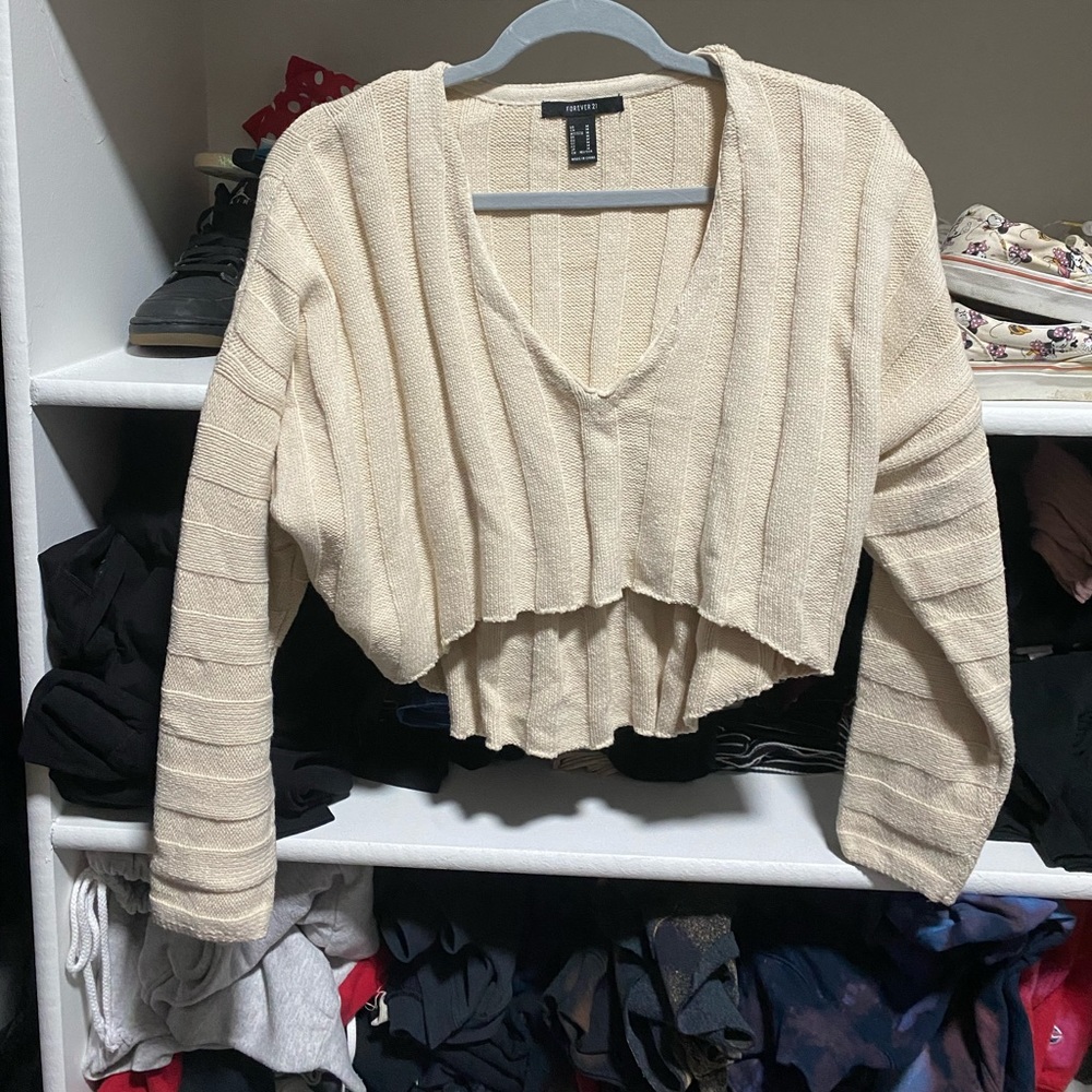 Crop knit sweater